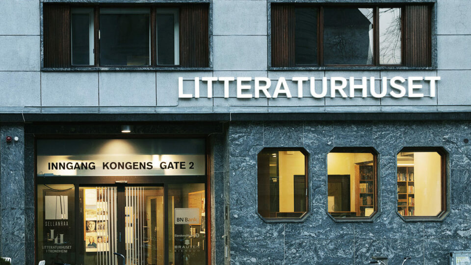 Åpent kontor på Litteraturhuset